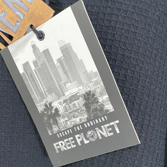 NWT Free Planet Black Cropped Thermal Top - Picture 4 of 6